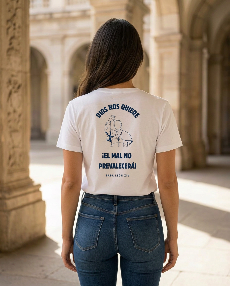 Camiseta Modelo No Tengais Miedo Espalda 02